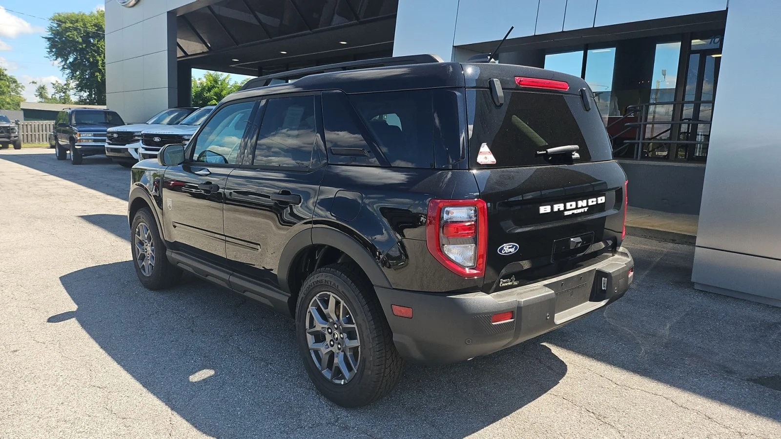 New 2026 Shadow Black Ford Big Bend 4WD image 3