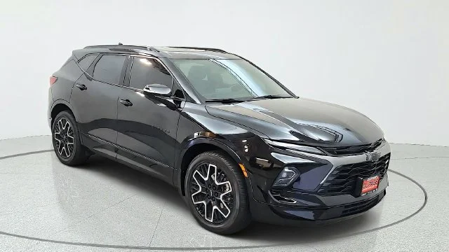 Used 2026 Black Chevrolet RS image 15