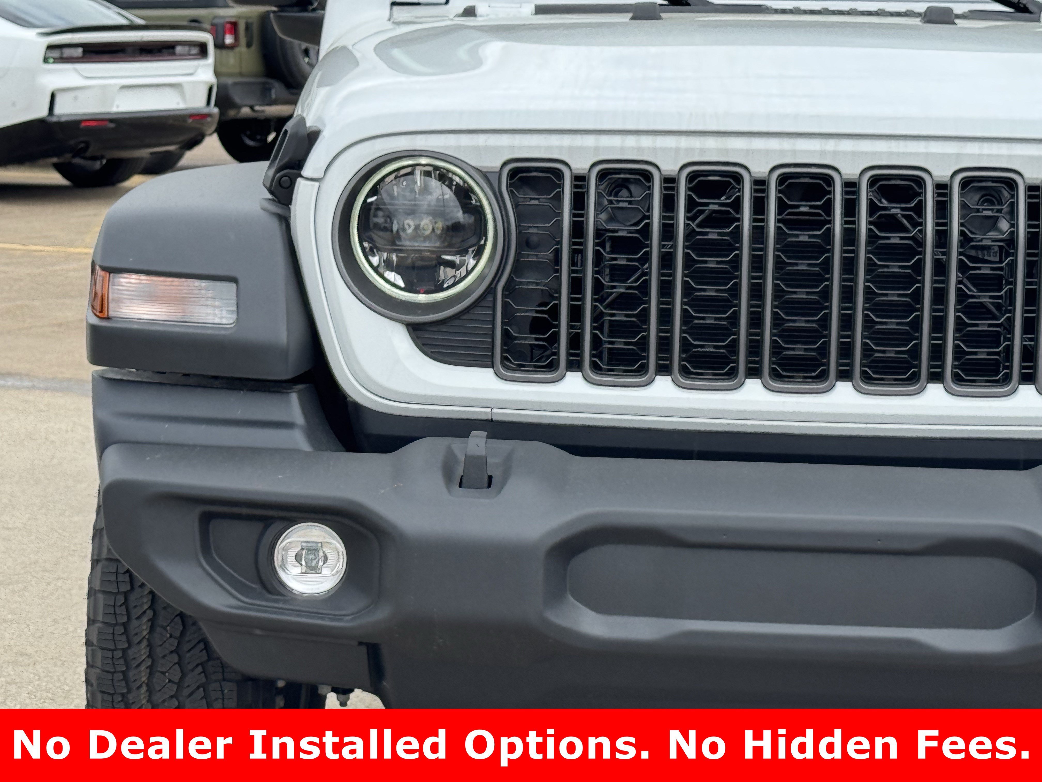 New 2026 Bright White Clear-Coat Exterior Paint Jeep Sport S image 5