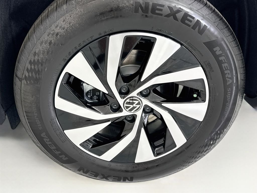 New 2026 Pure White Volkswagen S image 29