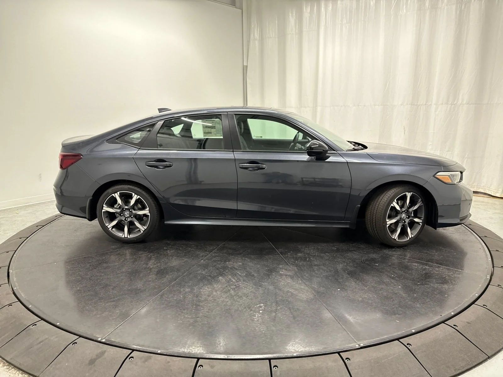 New 2026 Meteorite Gray Metallic Honda Sport Touring image 29