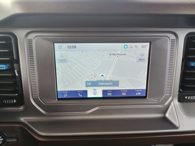 2023 Ford Bronco 2-Door Outer Banks - Photo 17