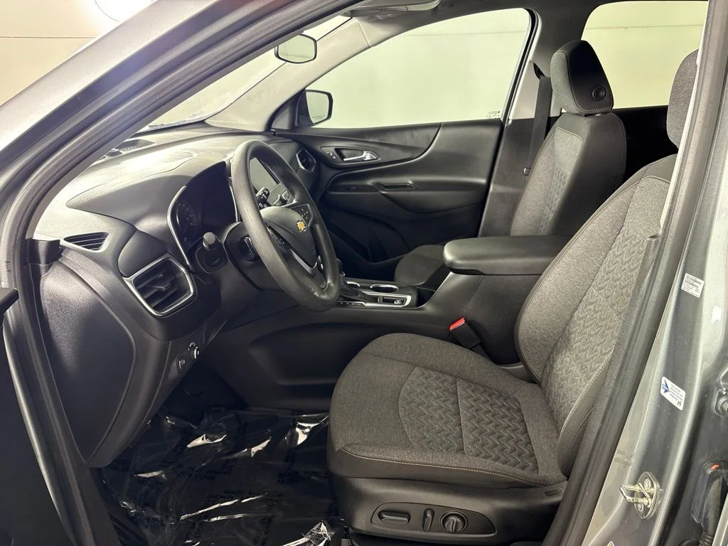 Used 2023 Gray Chevrolet LT image 23