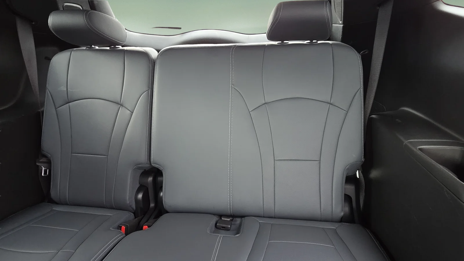 Used 2024 White Buick Premium Group image 13
