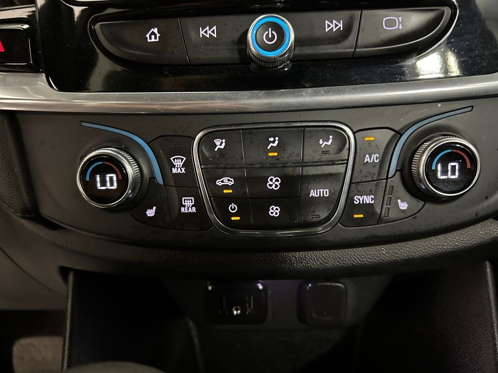 Used 2022 Blue Chevrolet LT image 30