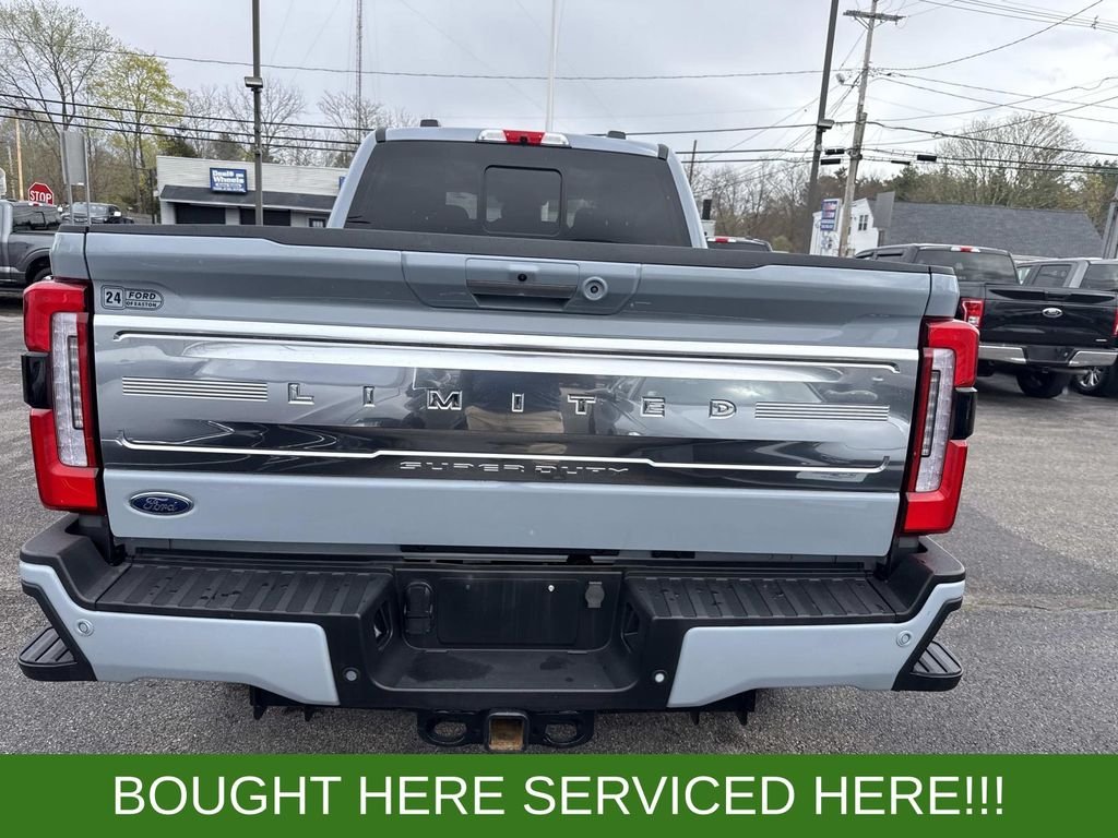 Used 2024 Gray Ford Limited image 4