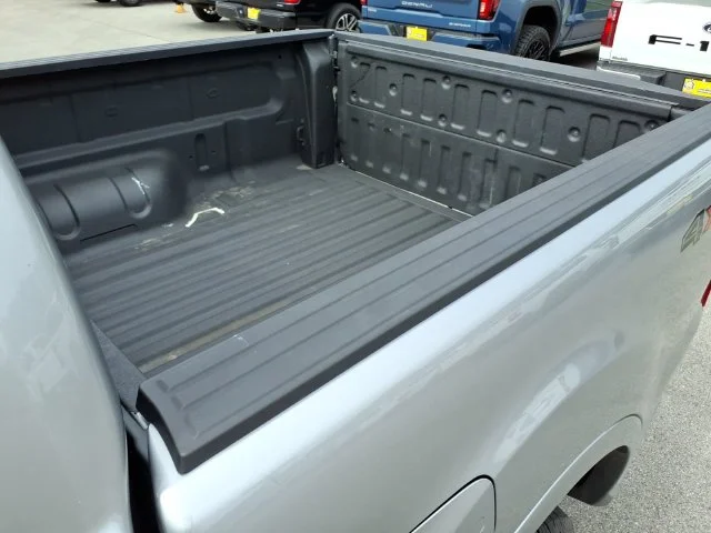 Used 2020 Silver Ford XLT image 18