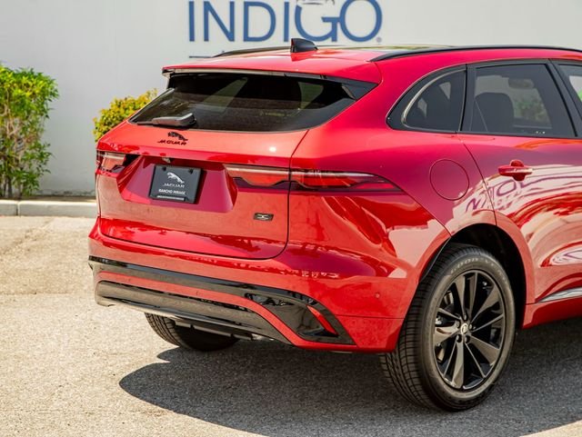 2026 Jaguar F-Pace R-Dynamic S - Photo 7