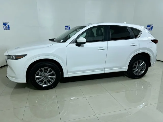 New 2025 ARCTIC WHITE Mazda 2.5 S Preferred Package image 4