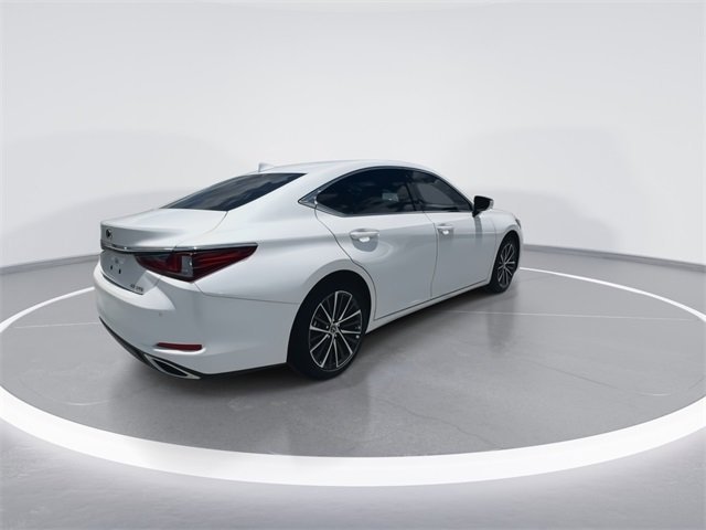 New 2024 Eminent White Pearl Lexus 350 image 8