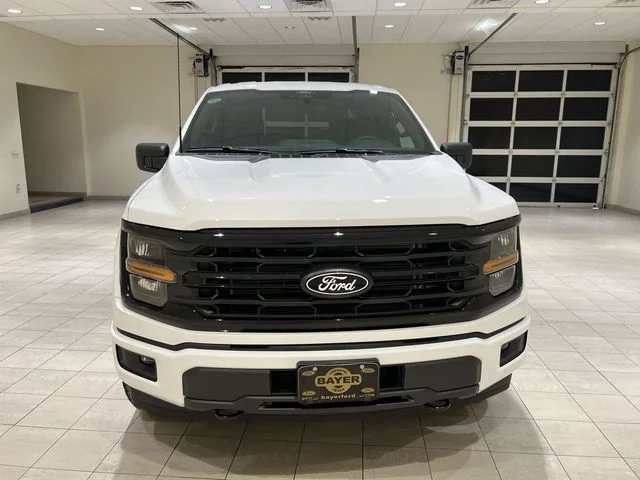 New 2026 Oxford White Ford XLT image 8