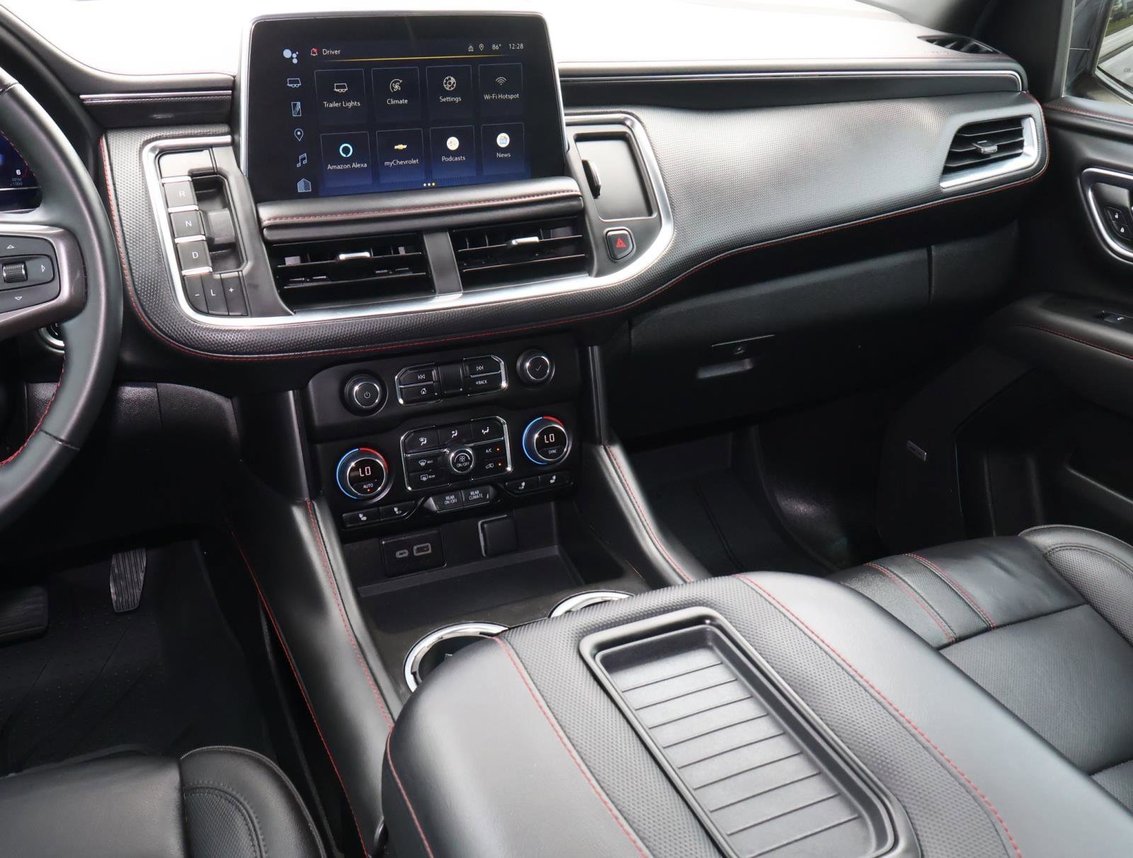 2024 Chevrolet Tahoe RST - Photo 11