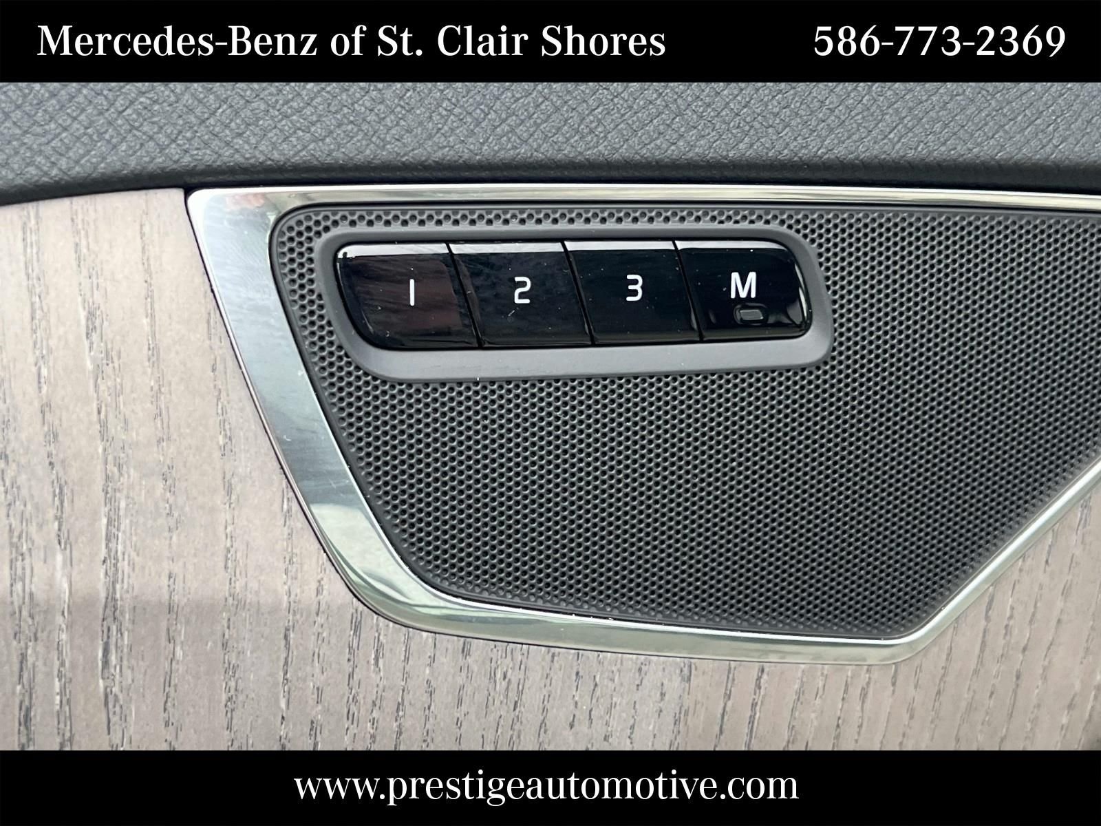 Used 2024 Gray Volvo T8 Plus Bright Theme 7 Passenger image 16
