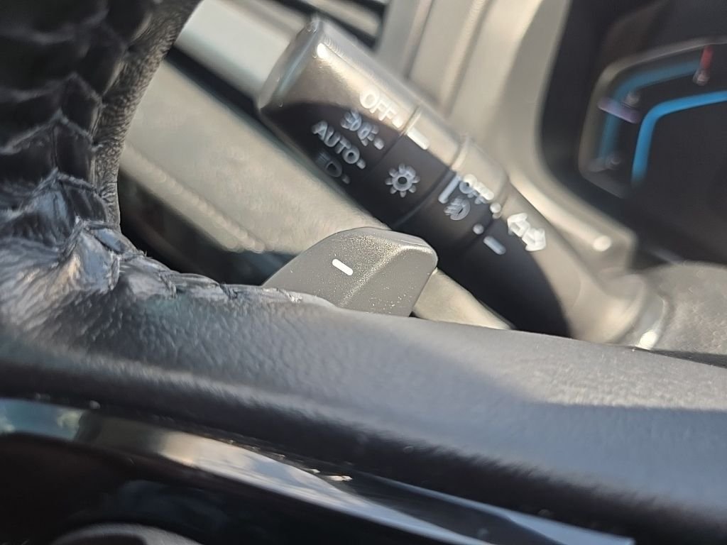 Used 2021  Honda Touring image 43