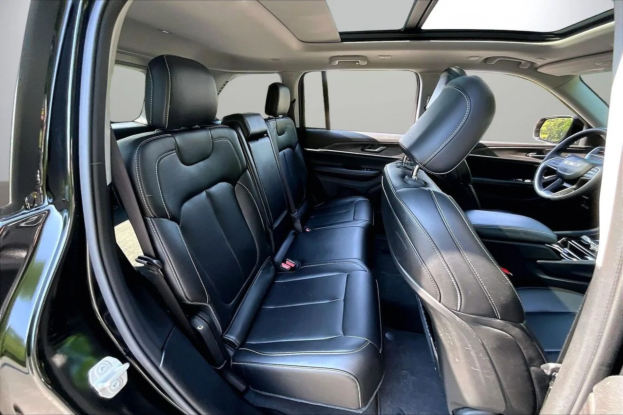 Used 2023 Black Jeep Limited image 25