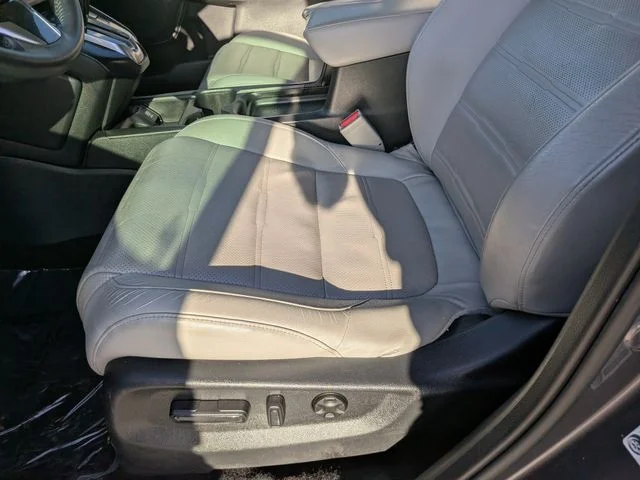 Used 2017 Gray Honda Touring image 18
