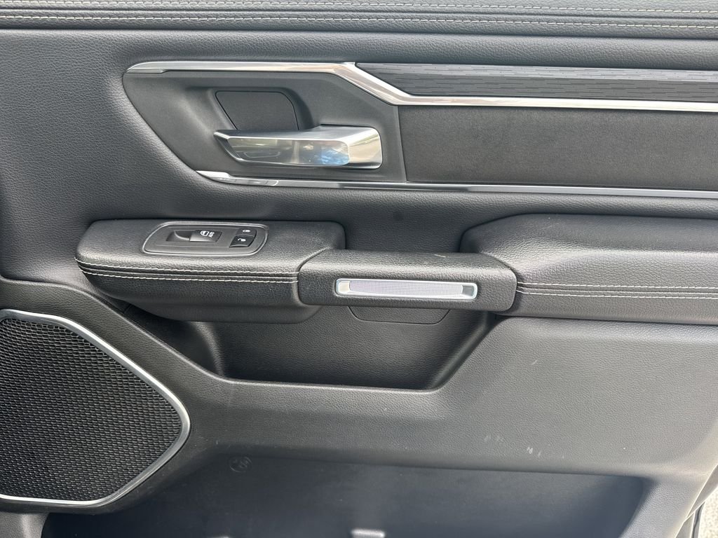2024 RAM Ram 1500 Pickup Laramie - Photo 14