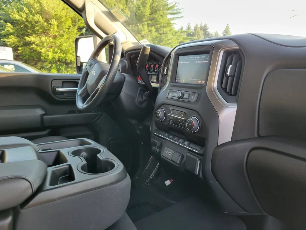 2025 Chevrolet Silverado 2500HD Custom - Photo 23