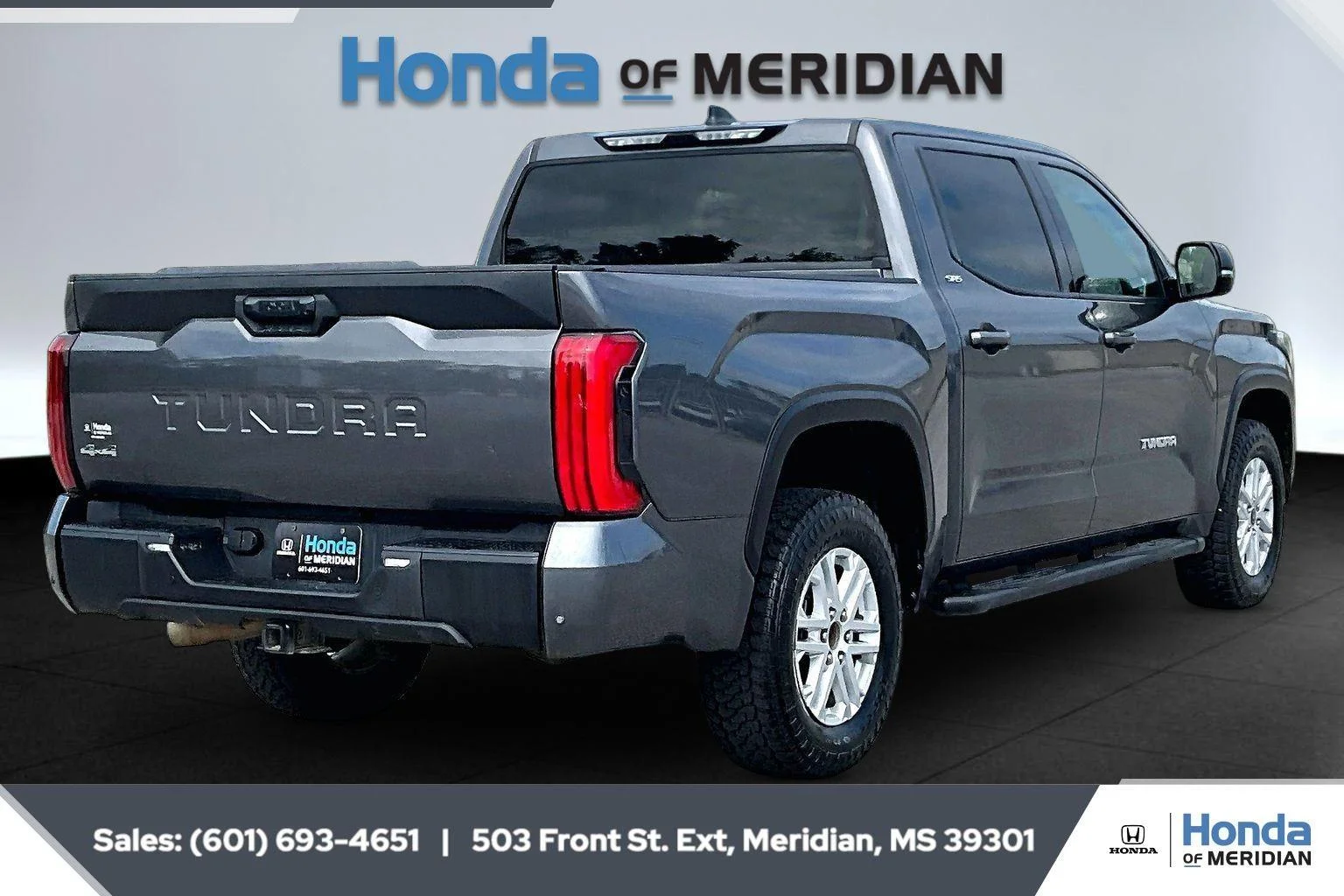 Used 2023 Magnetic Gray Metallic Toyota SR5 image 11