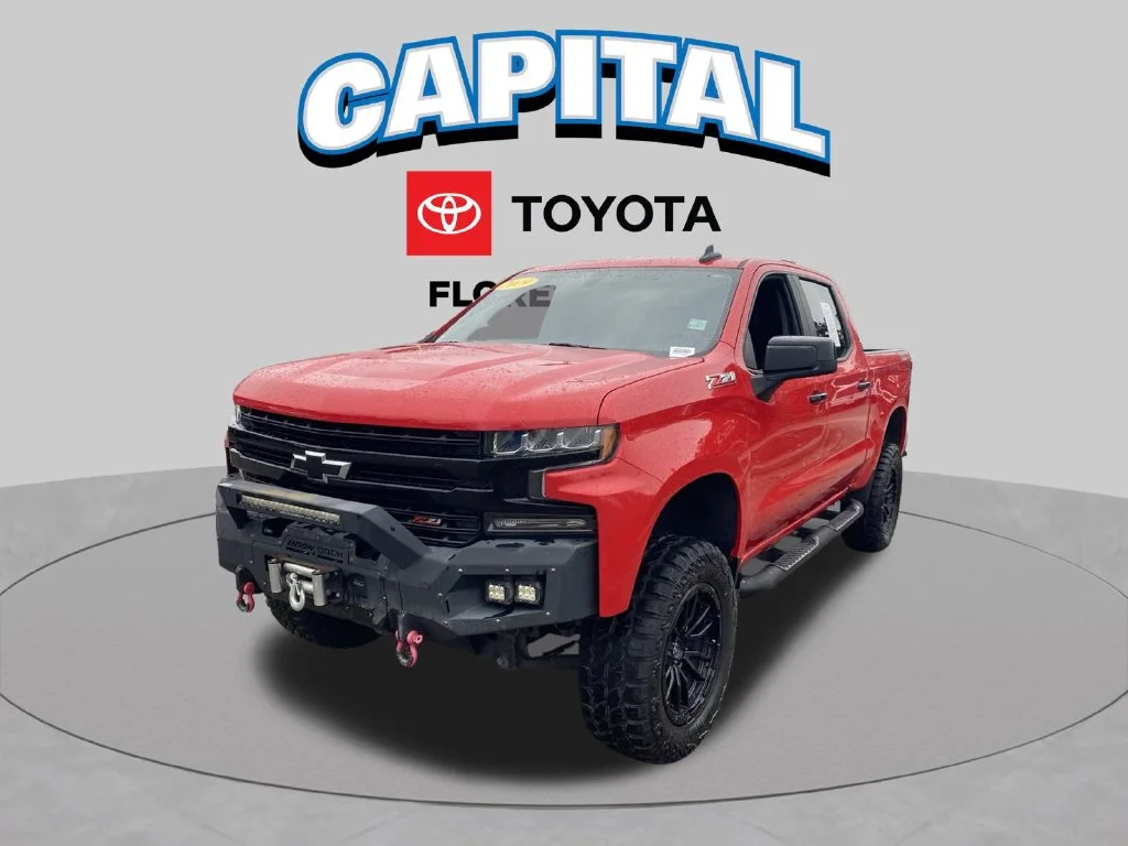 Used 2019 Red Chevrolet LT Trail Boss image 2