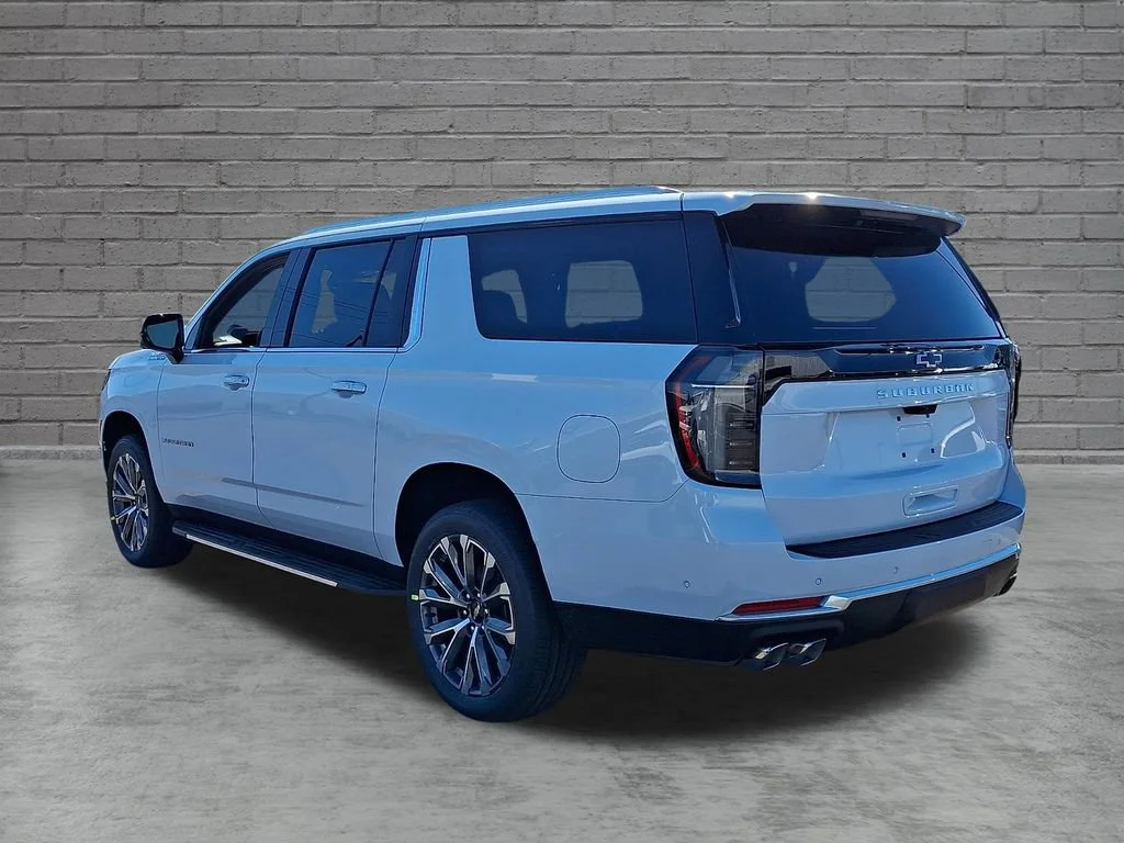 New 2026 Polar White Tricoat Chevrolet High Country image 6