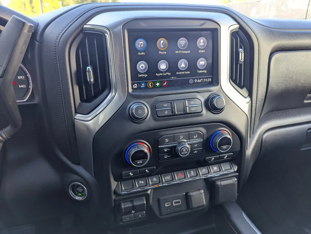 Used 2020 White Chevrolet RST image 20