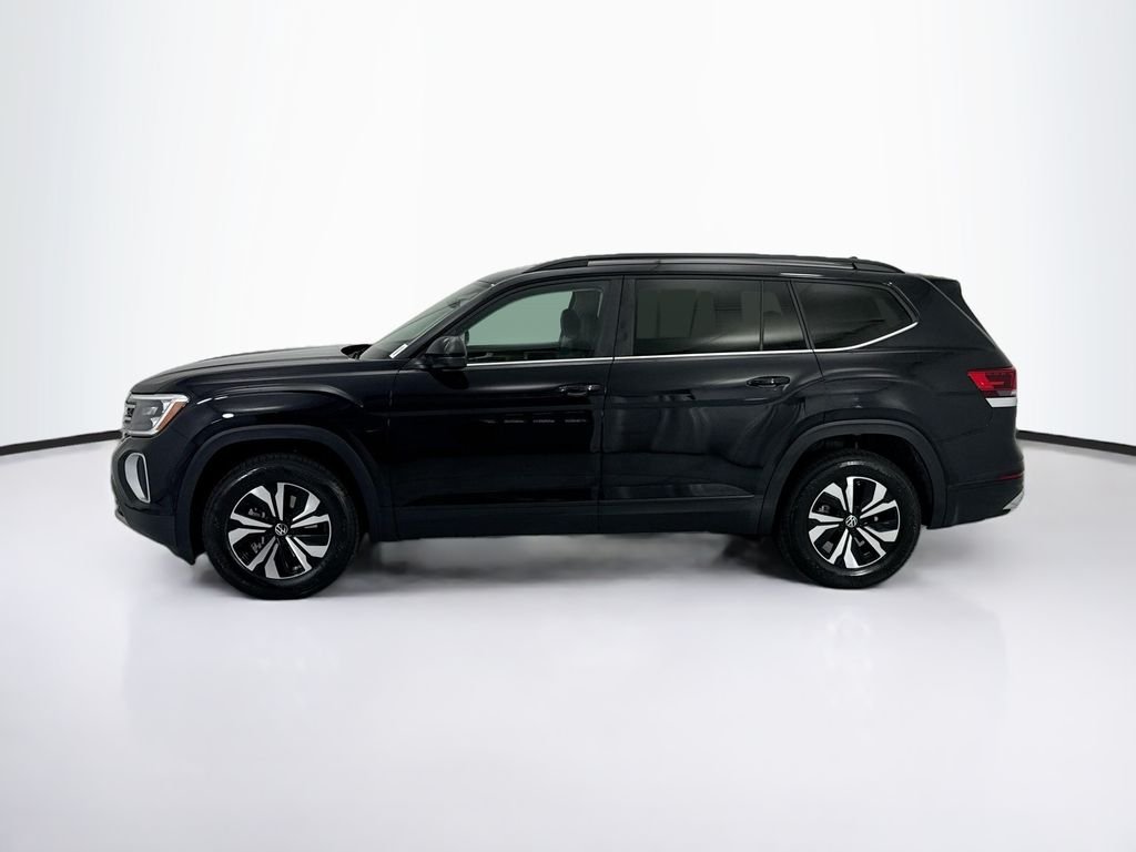New 2026 Deep Black Pearl Volkswagen 2.0T SE image 8