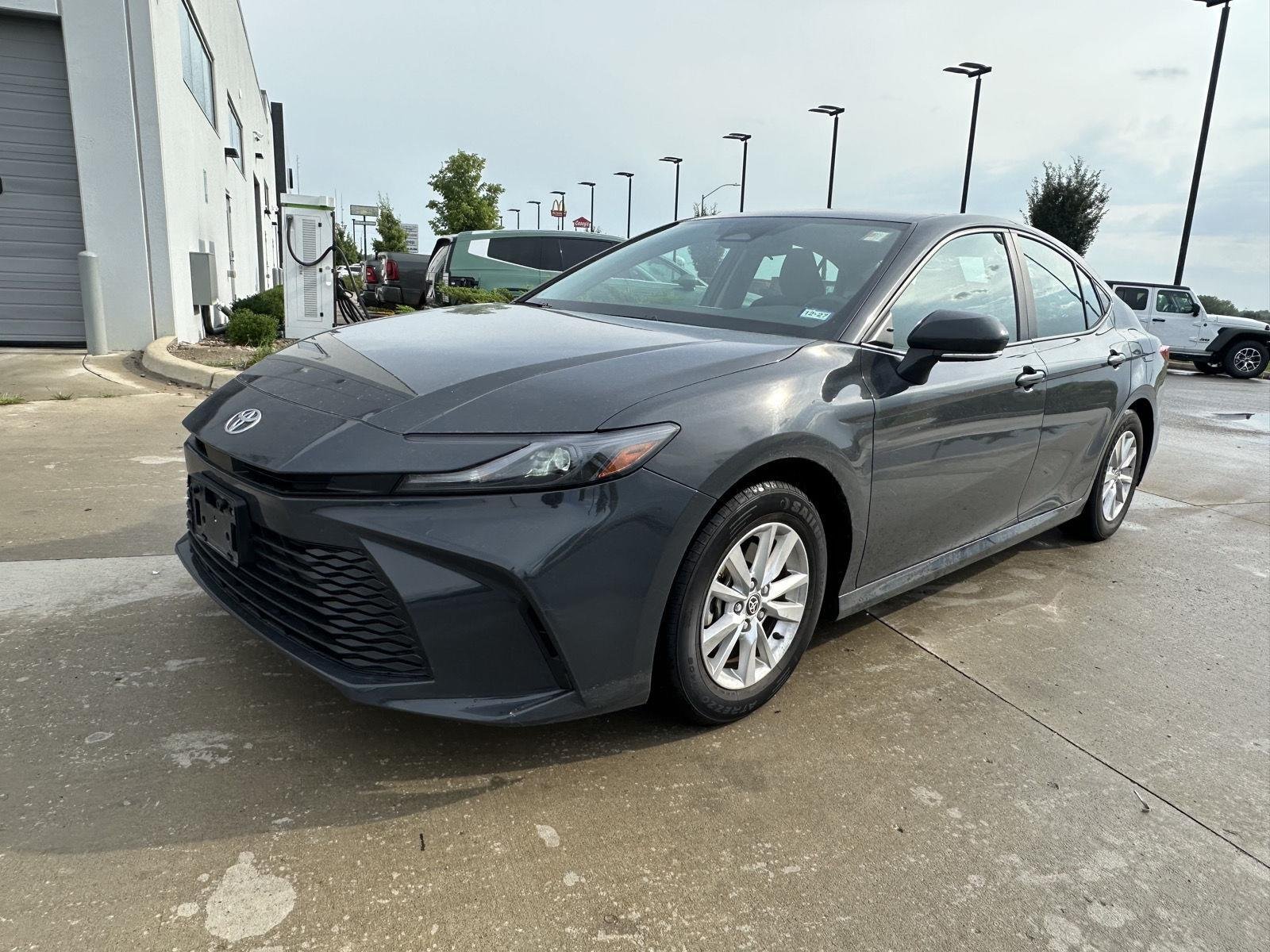 Used 2025 Toyota Camry LE with VIN 4T1DAACK1SU097945 for sale in Kansas City