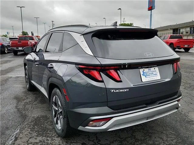 New 2026 Ecotronic Gray Hyundai SEL image 3