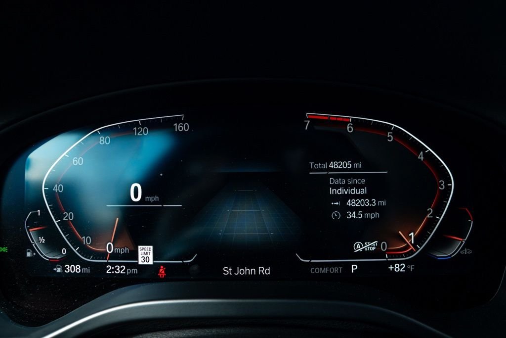 Used 2024 Black Sapphire Metallic BMW xDrive30i image 28