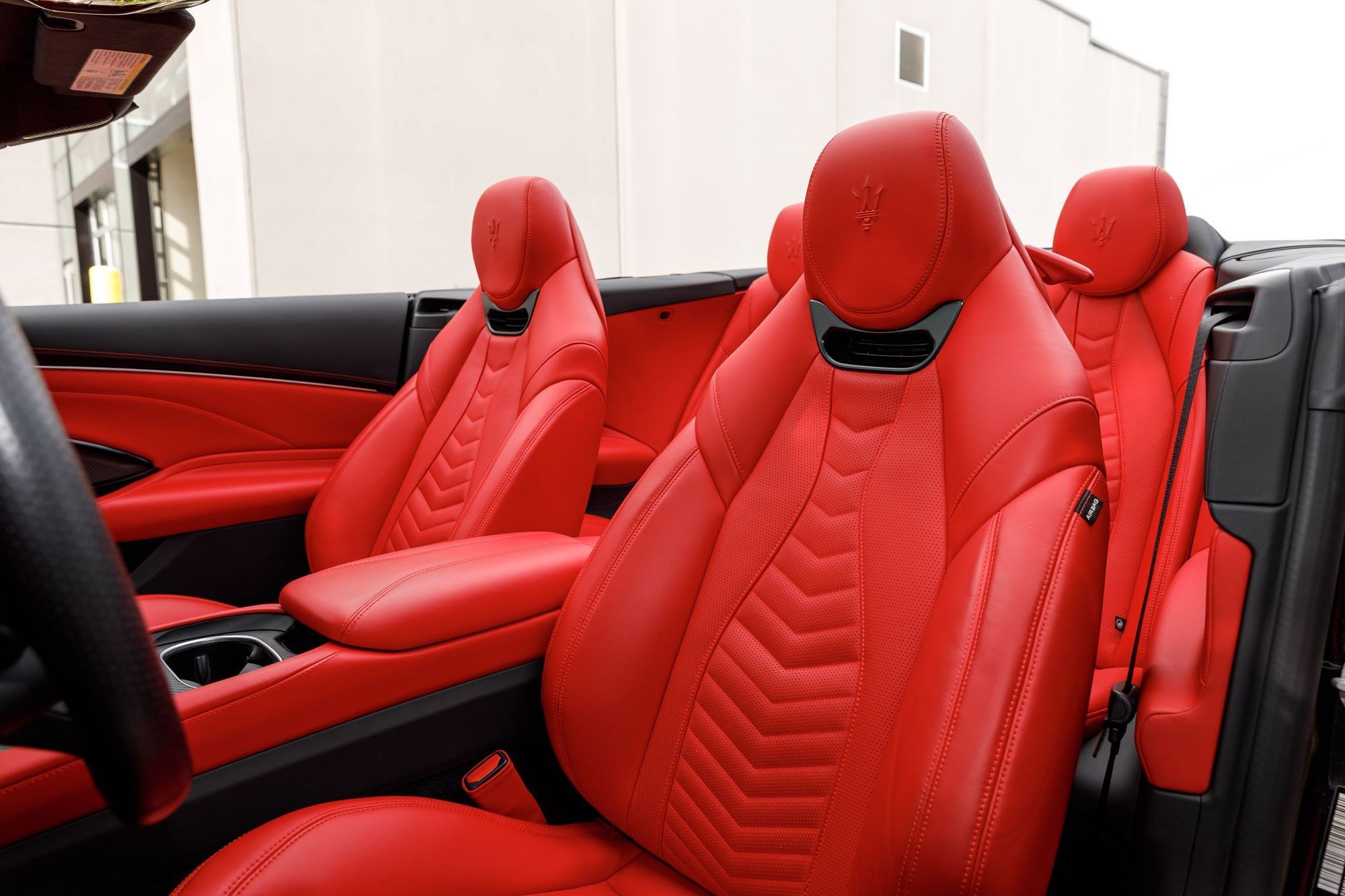 Used 2024 Nero Assoluto Maserati Trofeo image 22