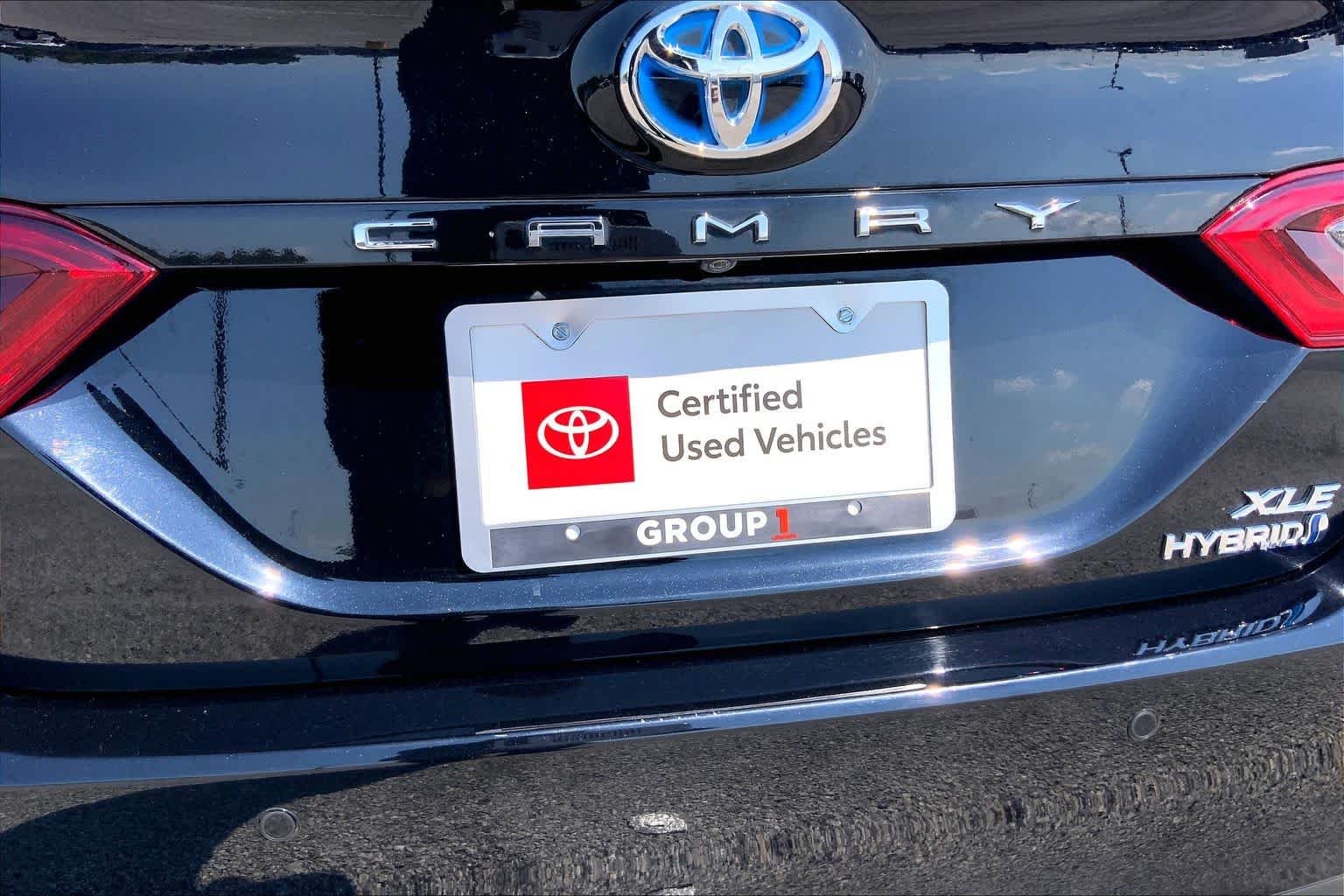 Used 2024 Midnight Black Metallic Toyota Hybrid XLE image 10