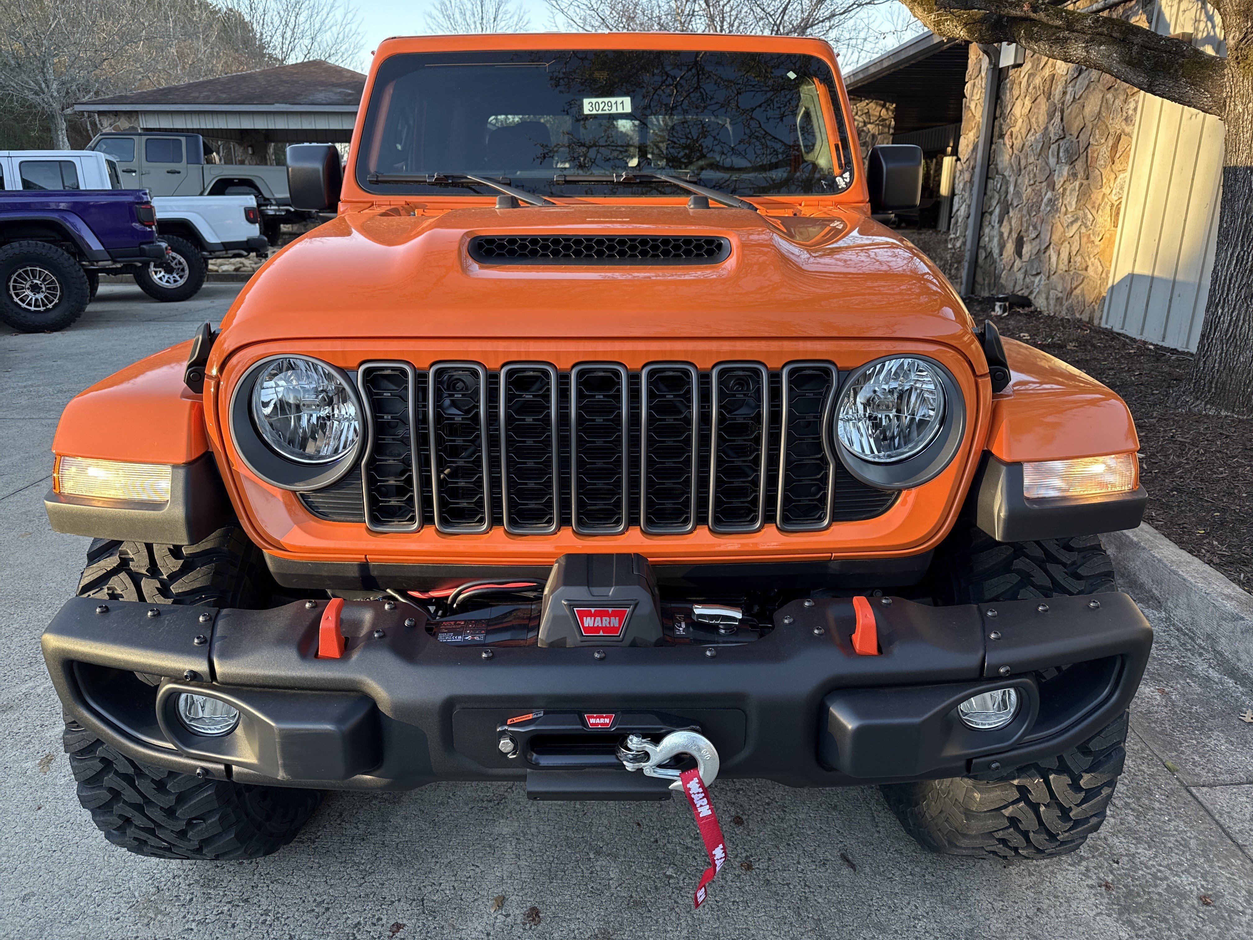 New 2025 Joose Exterior Paint Jeep Sport S image 3