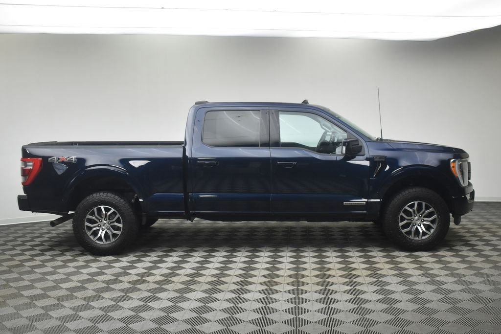 Used 2022 Atlas Blue Metallic Ford Lariat image 11