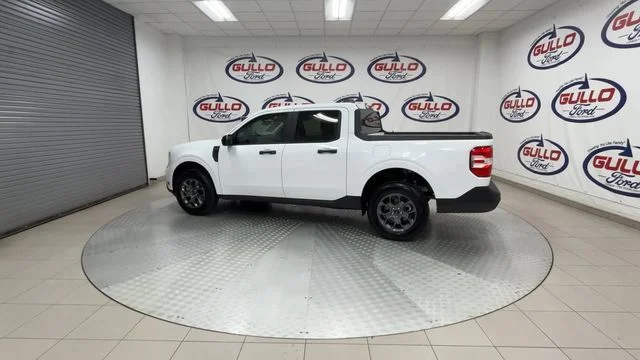 New 2026 Oxford White Ford XLT image 10