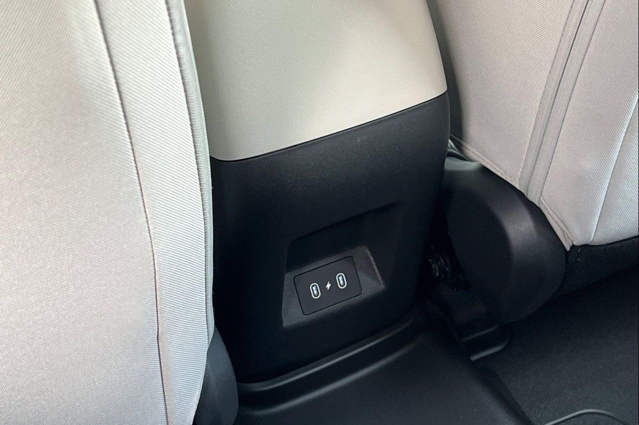 New 2026 Green Hyundai SE AWD image 15