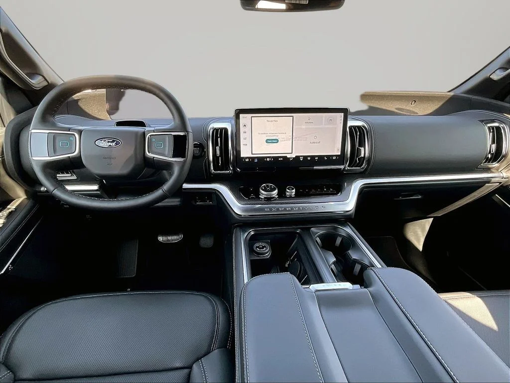 New 2027 Glacier Gray Metallic Tri-Coat Ford MAX Platinum image 5
