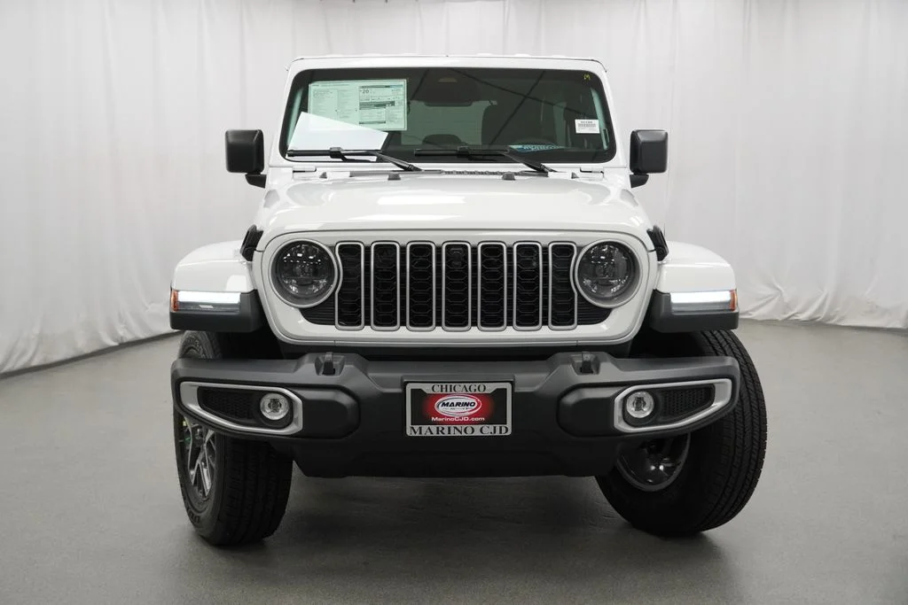New 2026 Bright White Clear-Coat Exterior Paint Jeep Sahara image 7