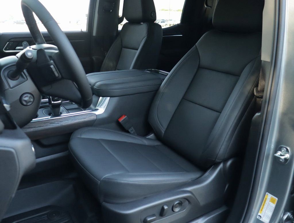 2026 GMC Sierra 1500 SLT - Photo 23