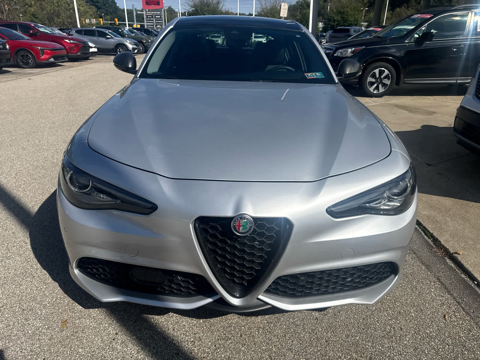 Used 2019  Alfa Romeo Ti image 2
