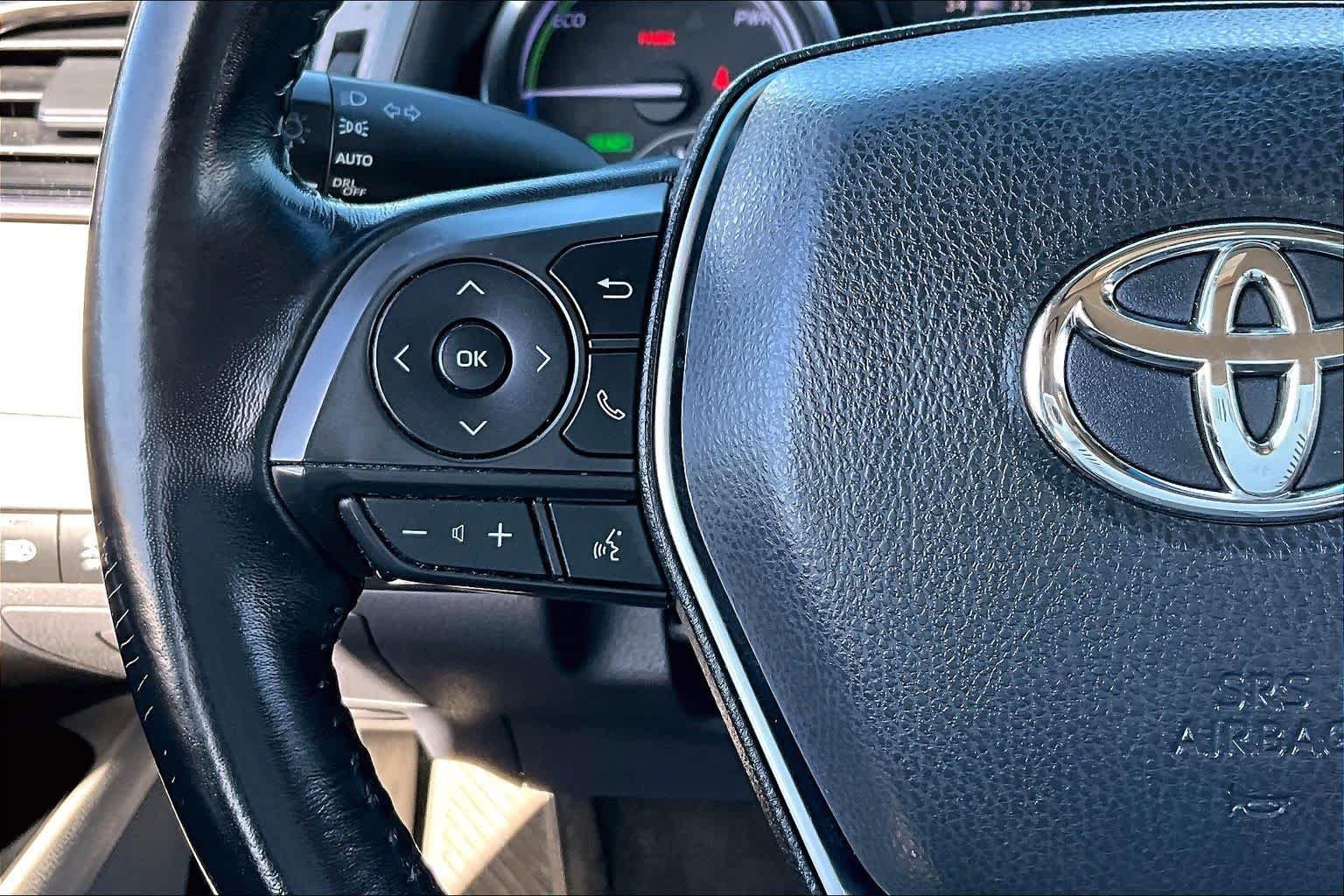 Used 2019 Predawn Gray Mica Toyota Hybrid SE image 24