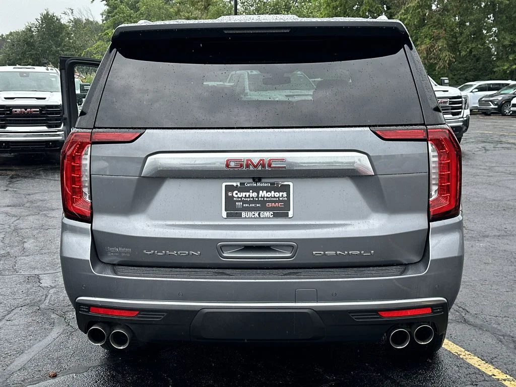 Used 2022 Gray GMC Denali image 25