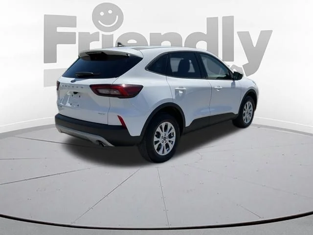 Used 2025 Oxford White Ford Active image 10
