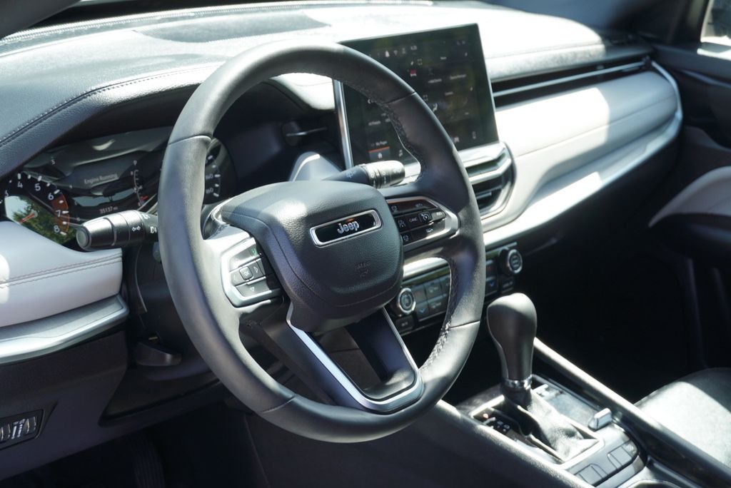 Used 2025 Red Jeep Limited image 19