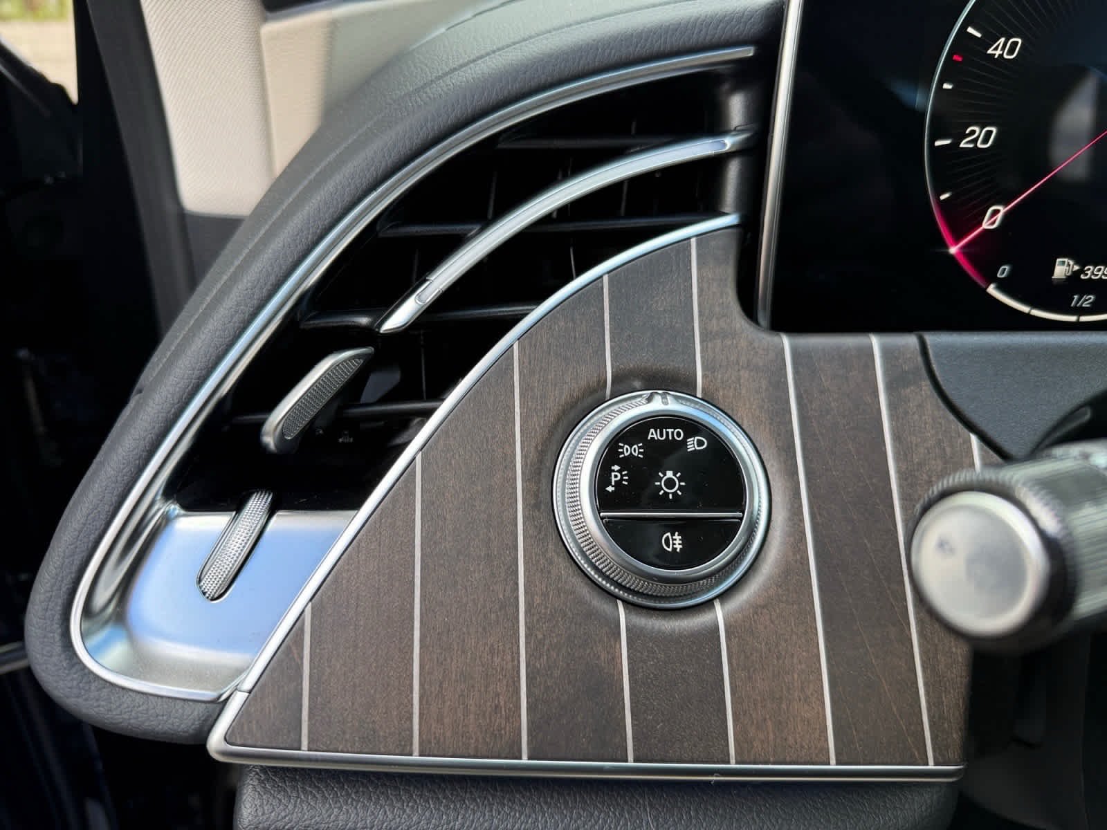 Used 2026 Obsidian Black Metallic Mercedes-Benz E 350 image 24