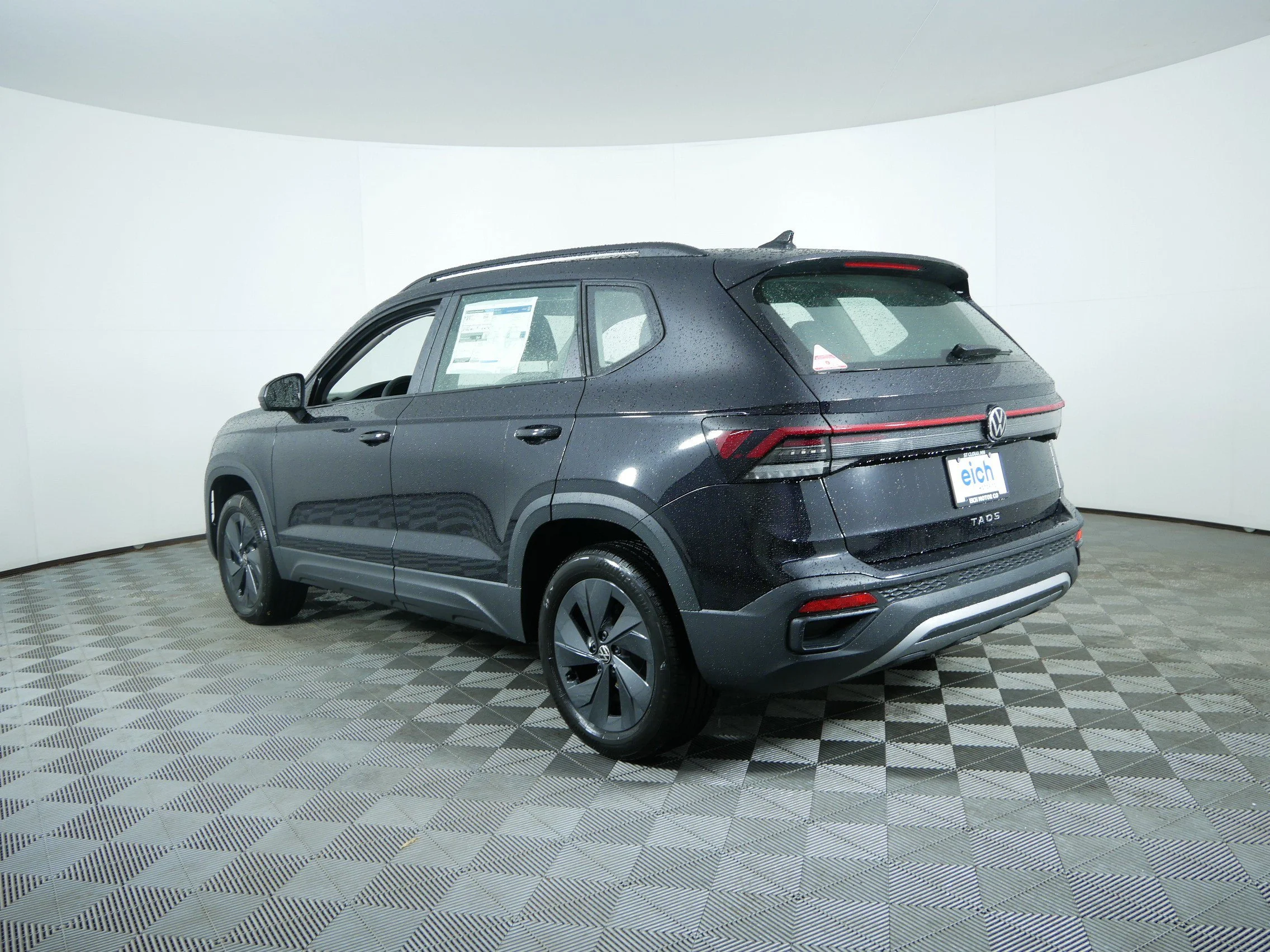 New 2026 Deep Black Pearl Volkswagen S image 5