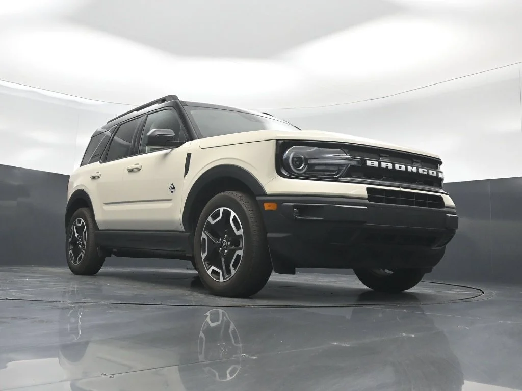 Used 2024 Beige Ford Outer Banks image 44