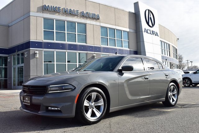 2018 Dodge Charger SXT