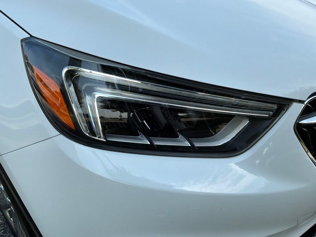 Used 2018 (Includes (CM5) Black Carbon Metallic lower exterior accent color, Paint code W700S.) Buick Essence image 15