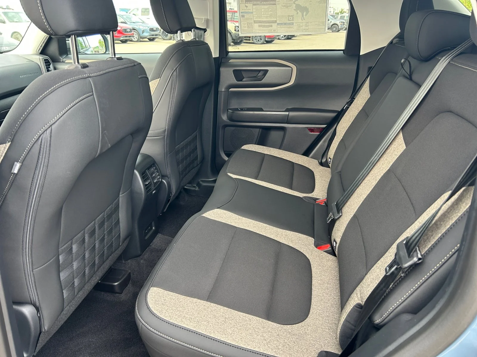 New 2026 Azure Grey Metallic Tri-Coat Ford Big Bend image 17